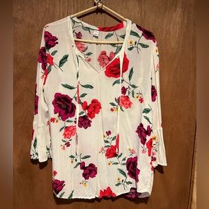 Flowery flowy top with bell sleeves